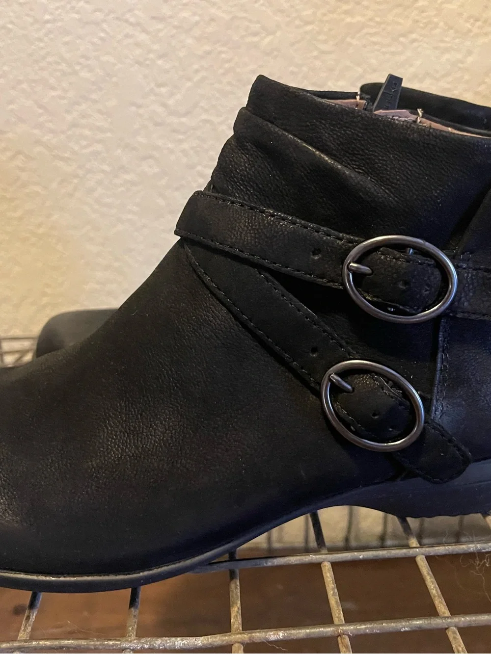 NWOB Dansko Faithe Ankle Booties Burnished Nubuck | 38 (7.5-8)